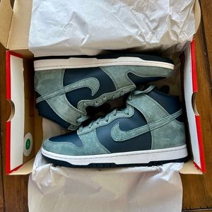 Nike Dunk High (Armory Navy)